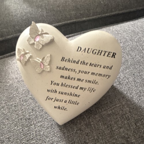 Memorial daughter praying - daughter,